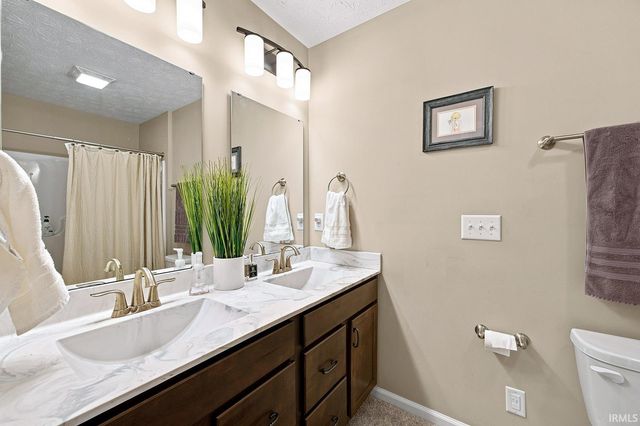 4336 Admirals Cove Drive, Lafayette, IN 47909