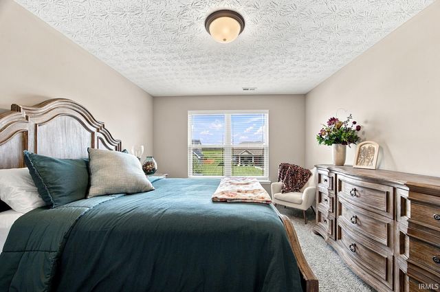 4336 Admirals Cove Drive, Lafayette, IN 47909