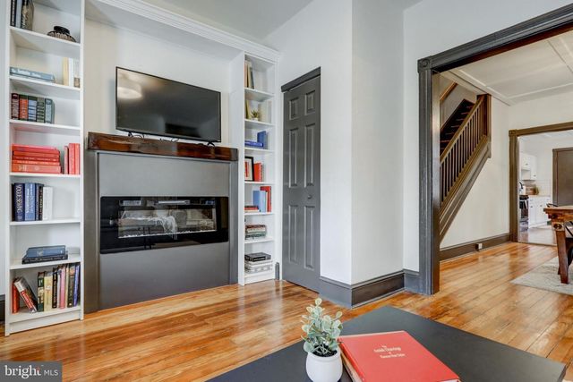 446 N MARKET ST, Lancaster, PA 17603