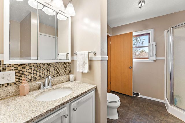 9528 115th Street NW, New Haven Twp, MN 55963