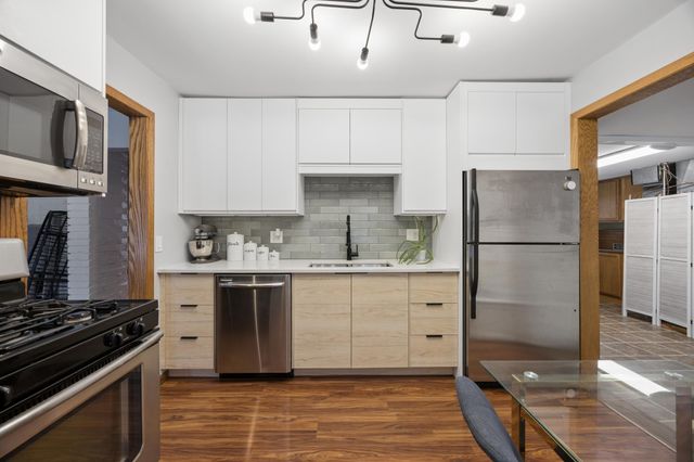 417 105th Lane NW, Coon Rapids, MN 55448