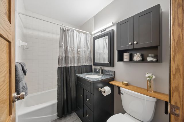 417 105th Lane NW, Coon Rapids, MN 55448