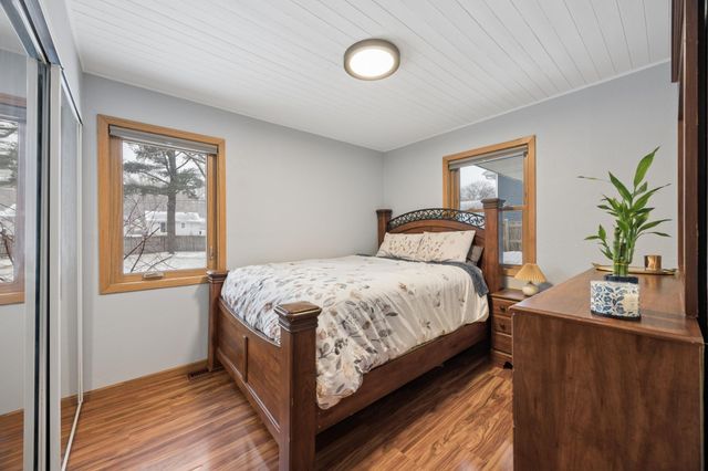 417 105th Lane NW, Coon Rapids, MN 55448