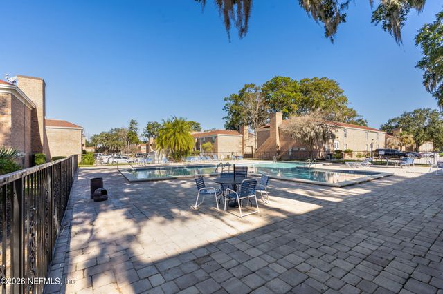 5201 ATLANTIC Boulevard 45, Jacksonville, FL 32207