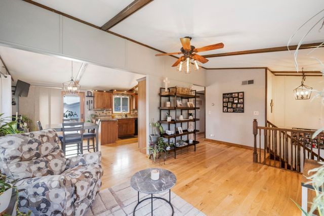 409 U Lane, Dike, IA 50624