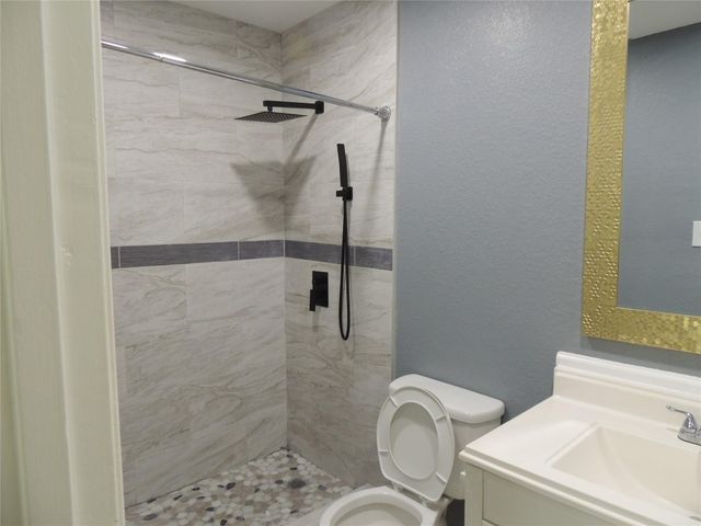 12507 New Rochelle Court, Houston, TX 77089