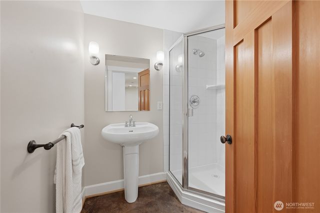 10630 NE 18th Street, Bellevue, WA 98004