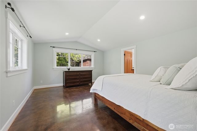 10630 NE 18th Street, Bellevue, WA 98004