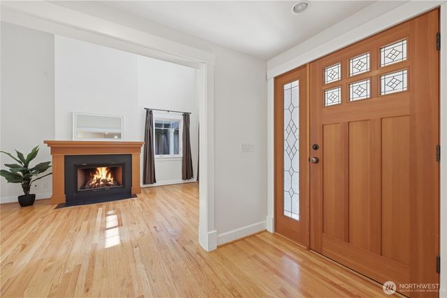 10630 NE 18th Street, Bellevue, WA 98004