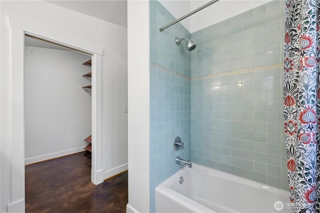 10630 NE 18th Street, Bellevue, WA 98004