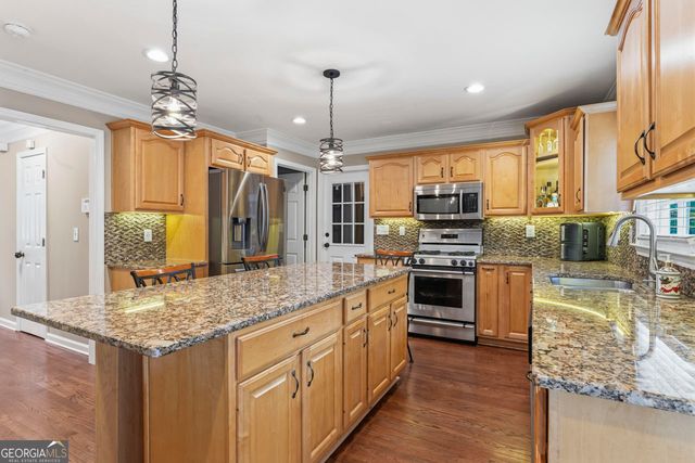 25 Pates Lake Way, Hampton, GA 30228