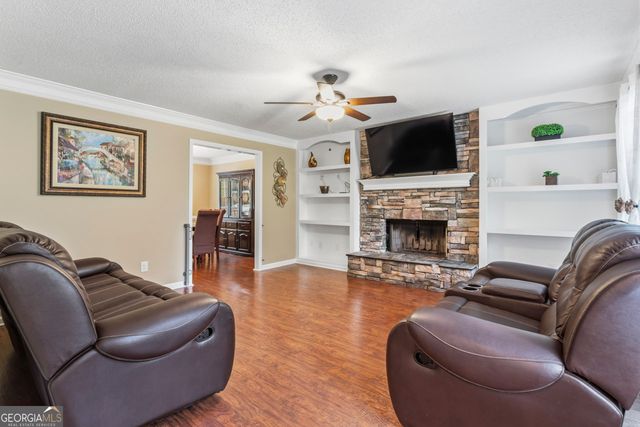 25 Pates Lake Way, Hampton, GA 30228