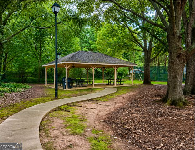 25 Pates Lake Way, Hampton, GA 30228