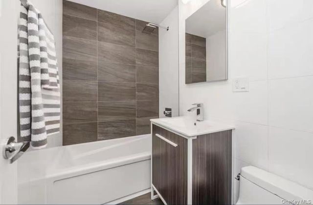 142-20 Franklin Avenue 6E, Flushing, NY 11355