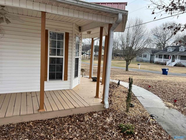 187 Road 1937, Geraldine, AL 35974