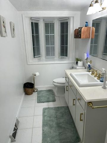 450 KOHLER SCHOOL RD, New Oxford, PA 17350