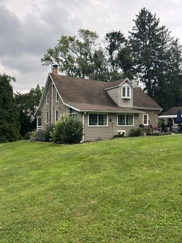 450 KOHLER SCHOOL RD, New Oxford, PA 17350