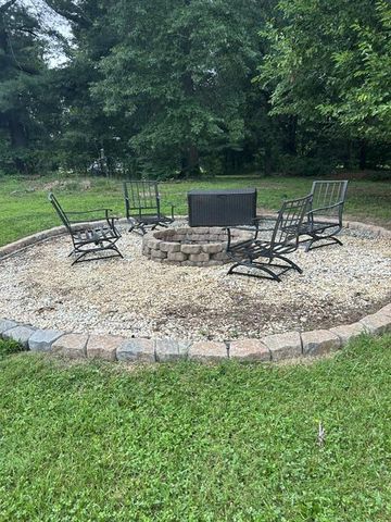 450 KOHLER SCHOOL RD, New Oxford, PA 17350