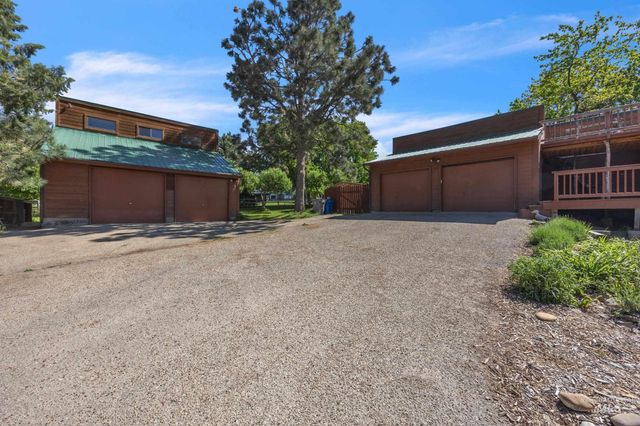 10424 Duck Lane, Nampa, ID 83686