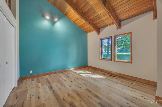 10424 Duck Lane, Nampa, ID 83686