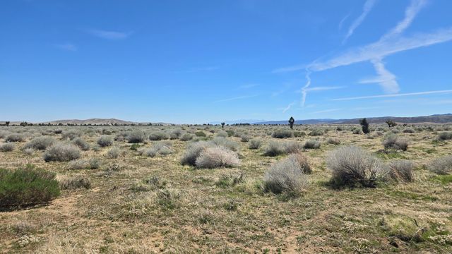 Ave E, Vicinity 193rd St West, Fairmont, CA 93536