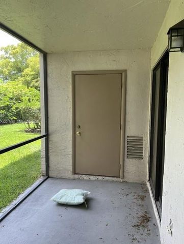 1301 S FRANKLIN AV 1301F, Homestead, FL 33034