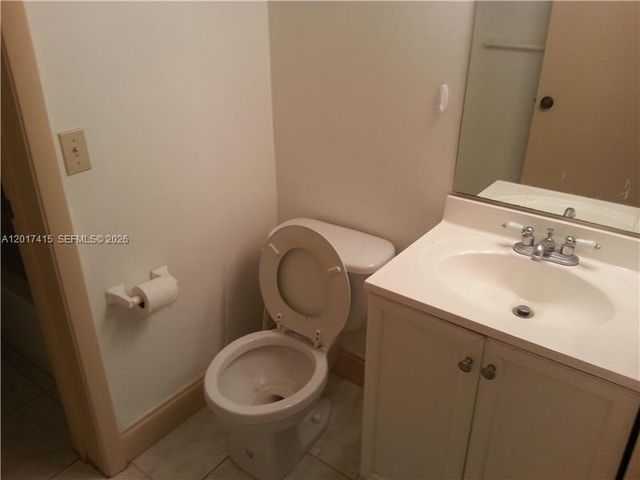 1301 S FRANKLIN AV 1301F, Homestead, FL 33034