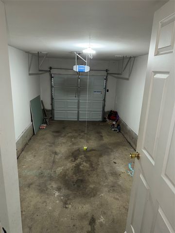 2502 E Overton Road, Dallas, TX 75216