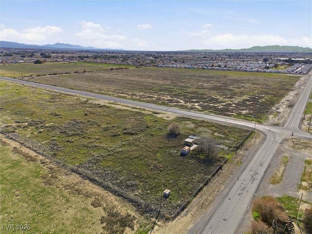 470 West Basin Avenue, Pahrump, NV 89060