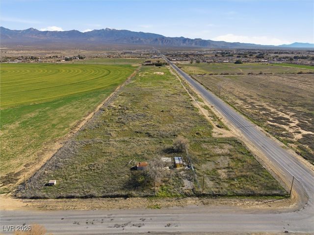 470 West Basin Avenue, Pahrump, NV 89060