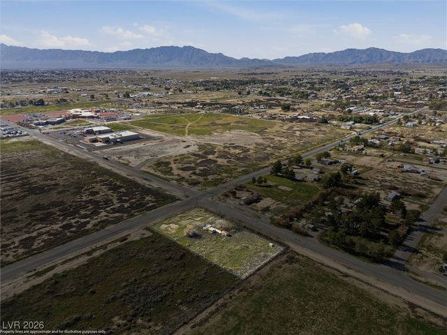 470 West Basin Avenue, Pahrump, NV 89060
