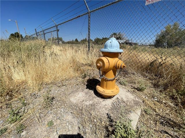 470 West Basin Avenue, Pahrump, NV 89060