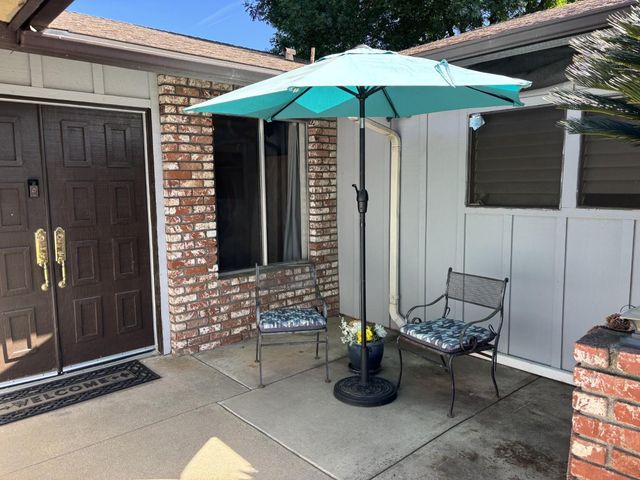 274 W Sierra Avenue, Fresno, CA 93704