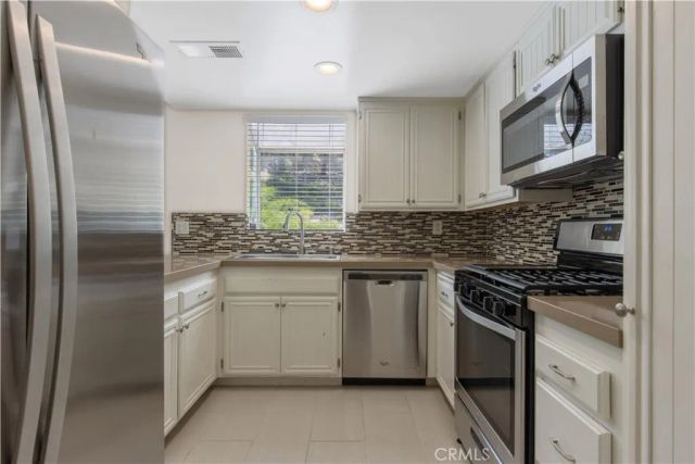 26901 Rainbow Glen Drive 643, Canyon Country, CA 91351