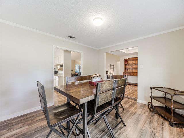 317 Stillmeadow Drive, Garland, TX 75040