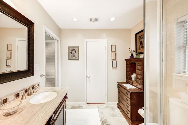 2602 Briarbrook Drive, Houston, TX 77042