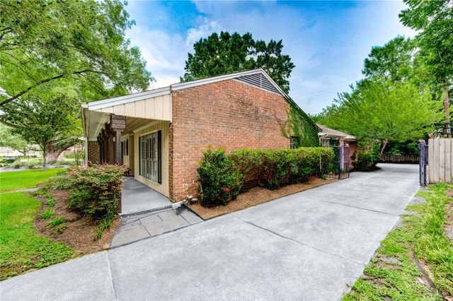 2602 Briarbrook Drive, Houston, TX 77042