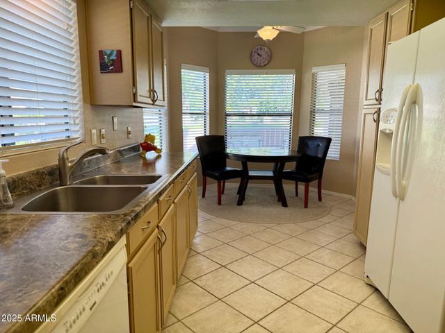 9428 W McRae Way, Peoria, AZ 85382