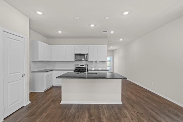 2914 Wind Cave Lane, Rosharon, TX 77583