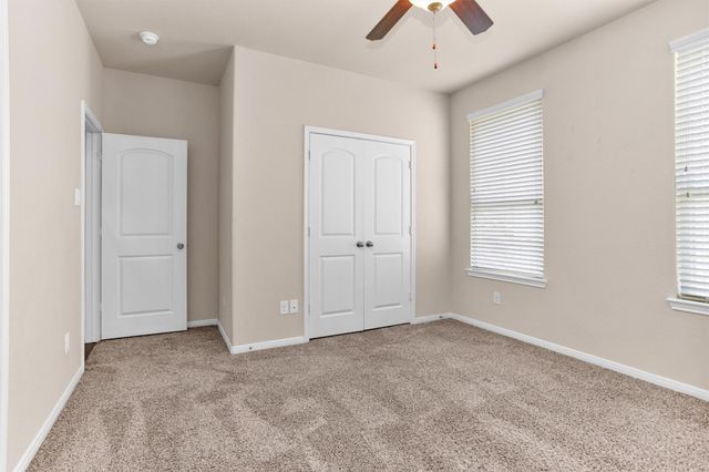 9222 White Tail Drive, Conroe, TX 77303