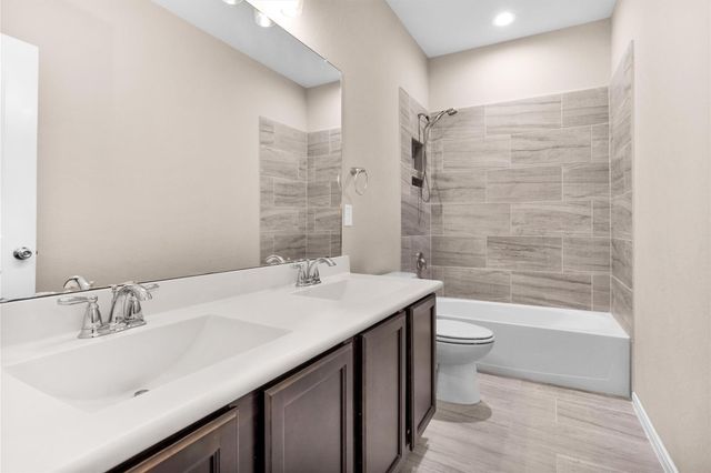9222 White Tail Drive, Conroe, TX 77303