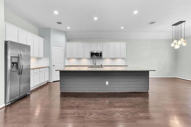 9222 White Tail Drive, Conroe, TX 77303