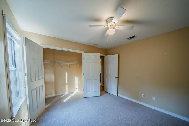 7117 Oakhurst Drive, Ocean Springs, MS 39564