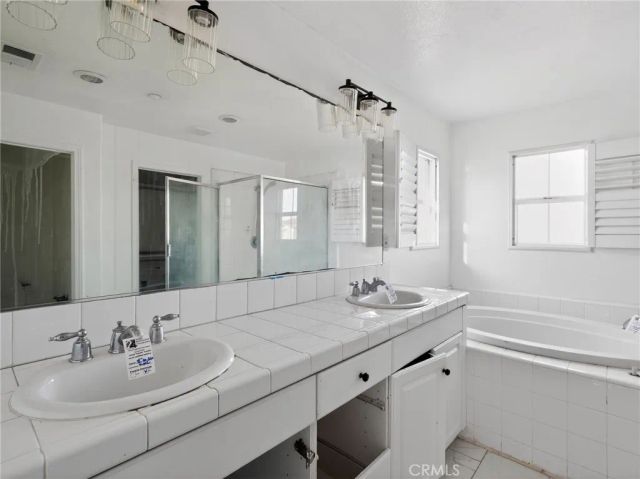 600 Freeport, Oxnard, CA 93035