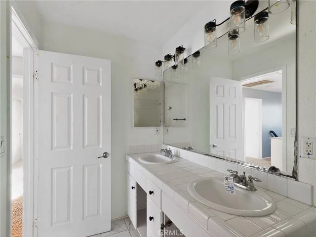 600 Freeport, Oxnard, CA 93035