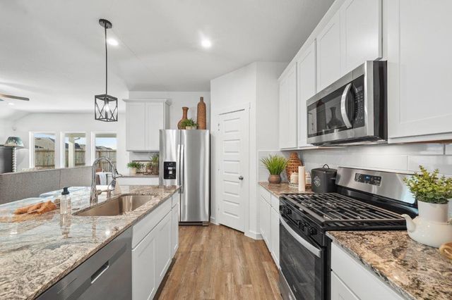 4006 Sterling Springs Lane, League City, TX 77573