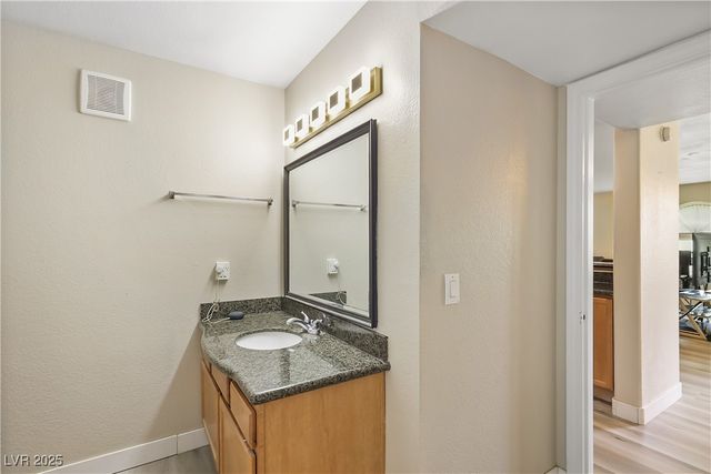 3145 East Flamingo Road 1123, Las Vegas, NV 89121