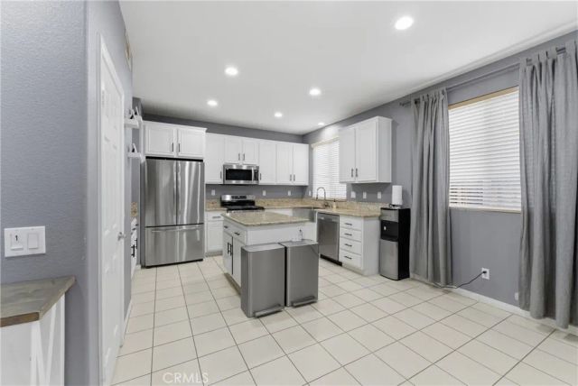 29268 Point Shore, Lake Elsinore, CA 92530