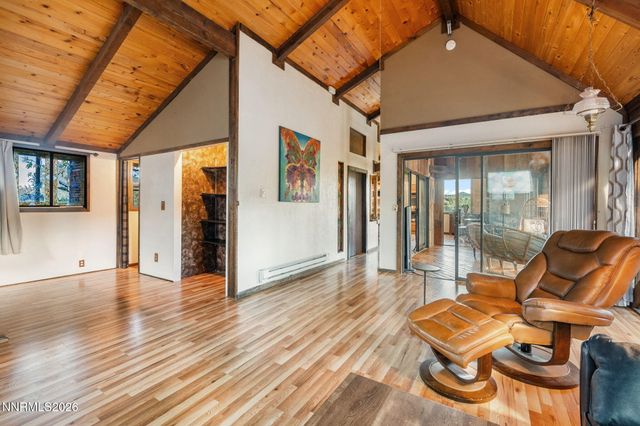 21845 Adobe Road, Reno, NV 89521