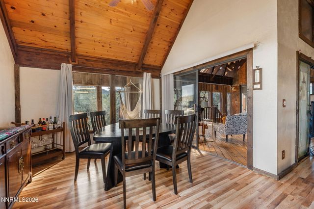 21845 Adobe Road, Reno, NV 89521